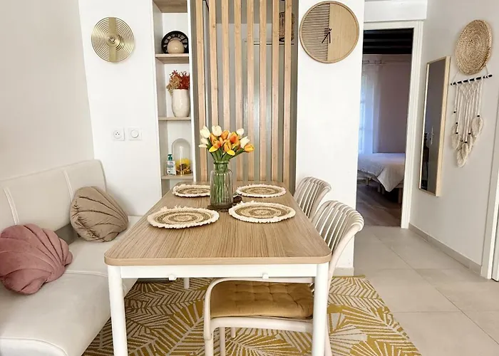 公寓 Center Near Notre Dame 2 Bedrooms With Balcony